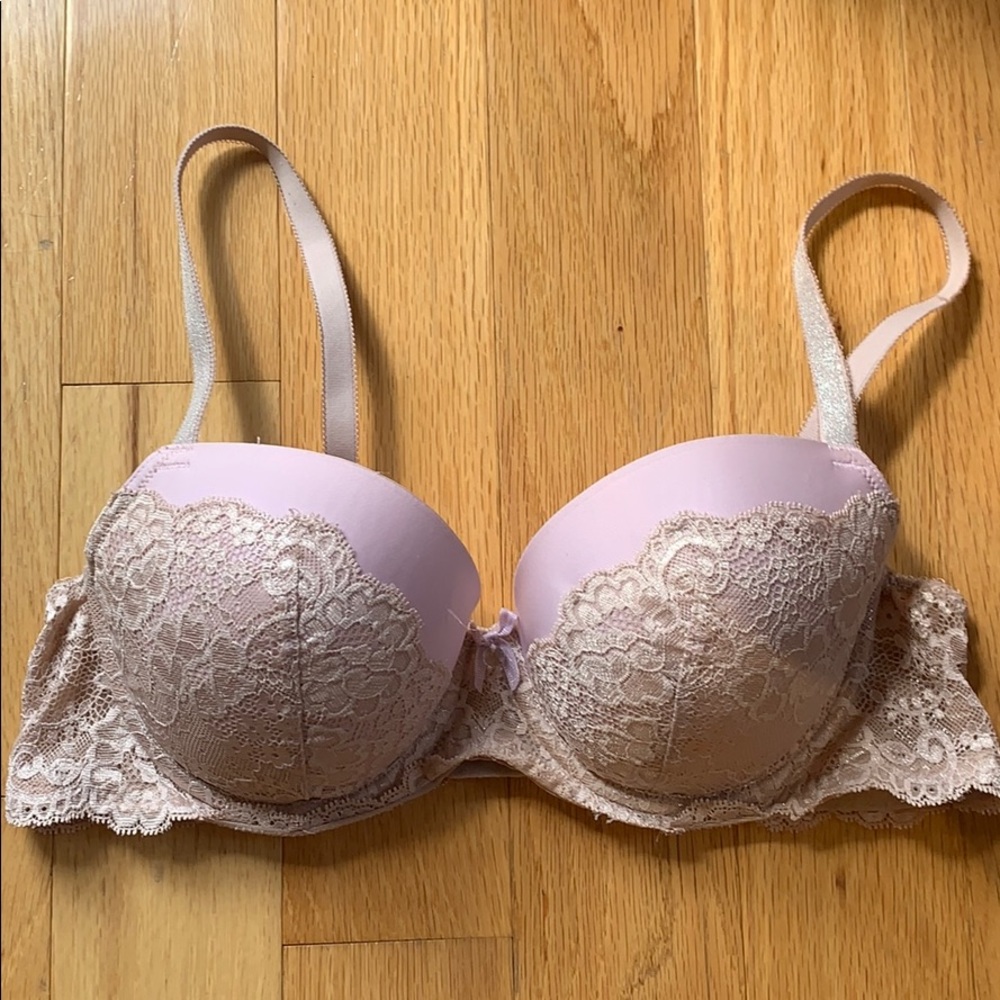 Victoria’s Secret Lace/Pink Bra Size 36C
